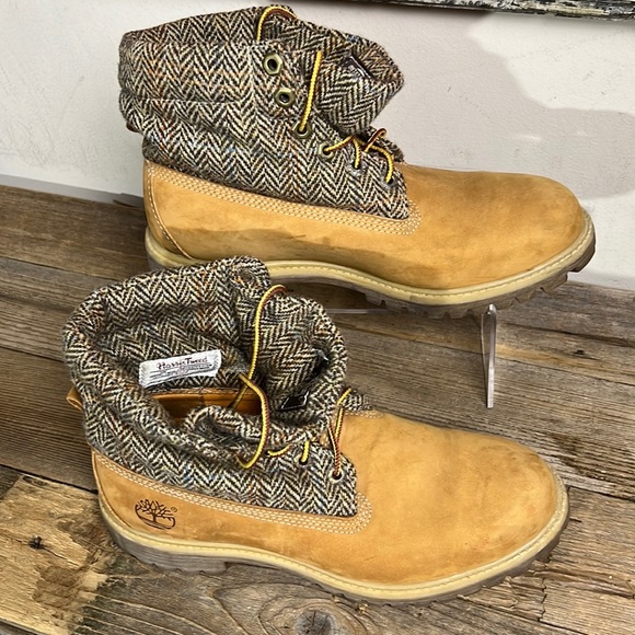 Timberland Shoes - Timberland Harris tweed plaid roll pop boots. EUC read description